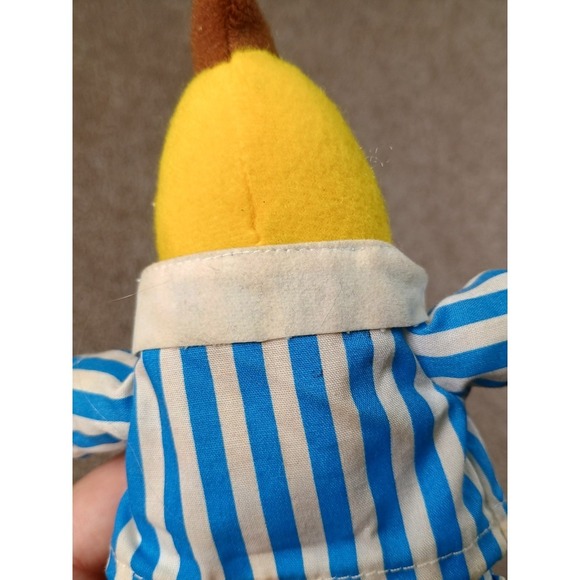 Vintage 1995 TOMY Banana's In Pajamas B 2 Finger Puppet - Picture 6 of 6